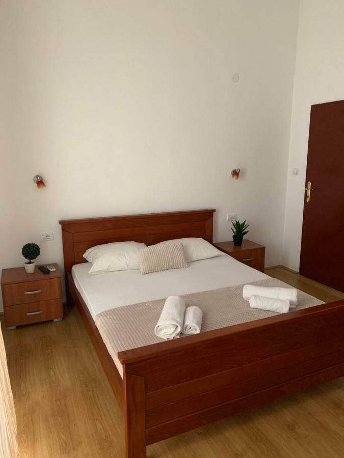 Guesthouse Orlovic Budva Exterior foto